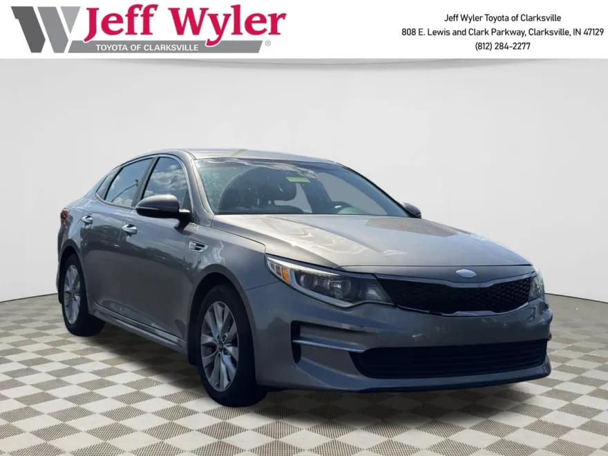 2018 Kia Optima LX photo 1