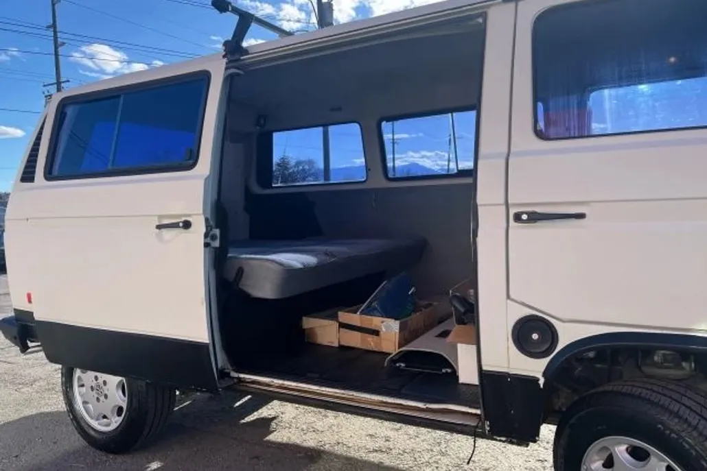 1991 Volkswagen Vanagon photo 1