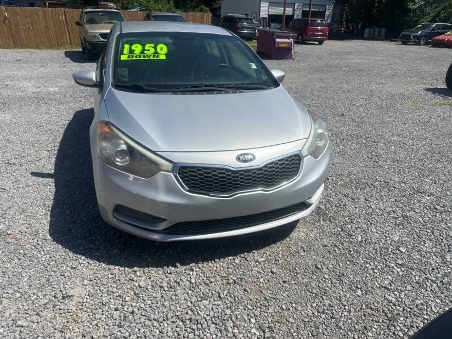 2015 Kia Forte LX photo 1