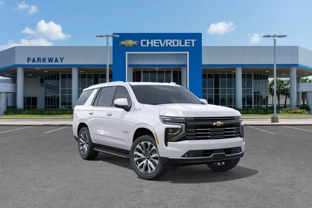 2025 Chevrolet Tahoe High Country photo 1