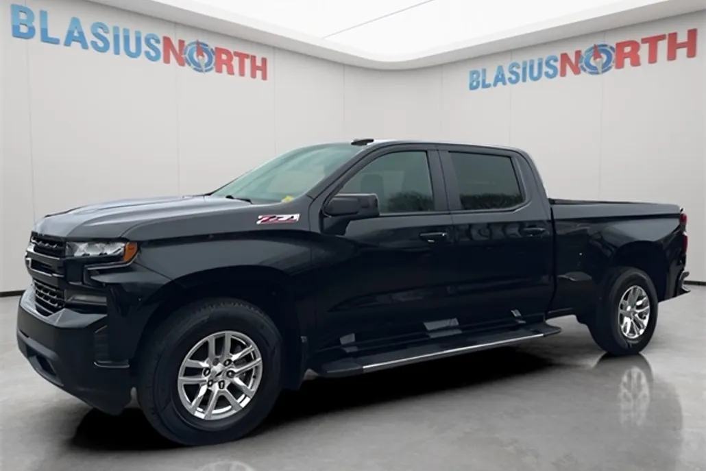 2020 Chevrolet Silverado 1500 RST photo 1