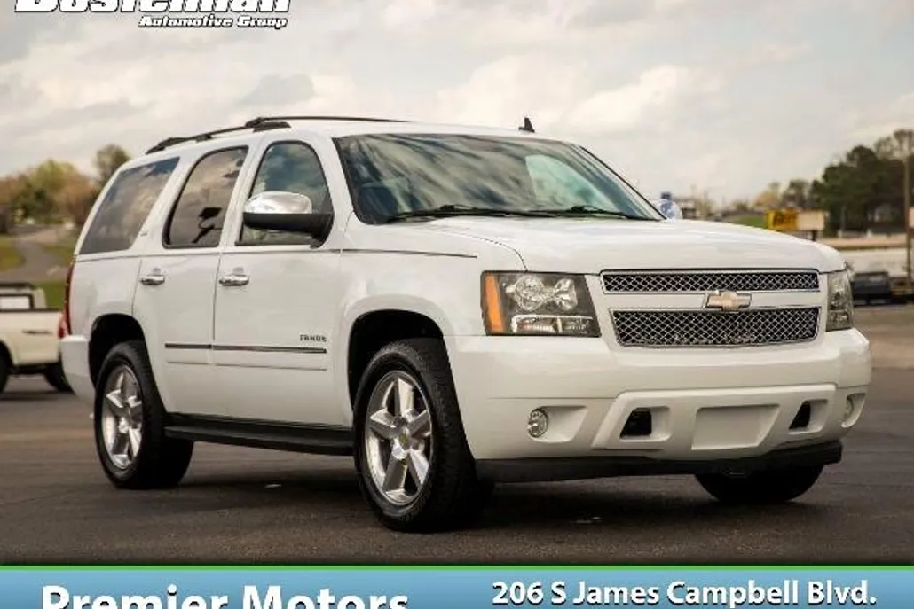 2011 Chevrolet Tahoe LTZ photo 1