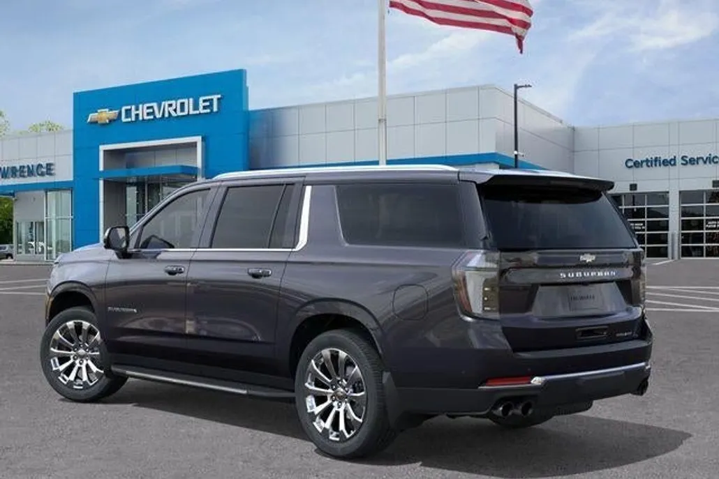 2025 Chevrolet Suburban Premier photo 1
