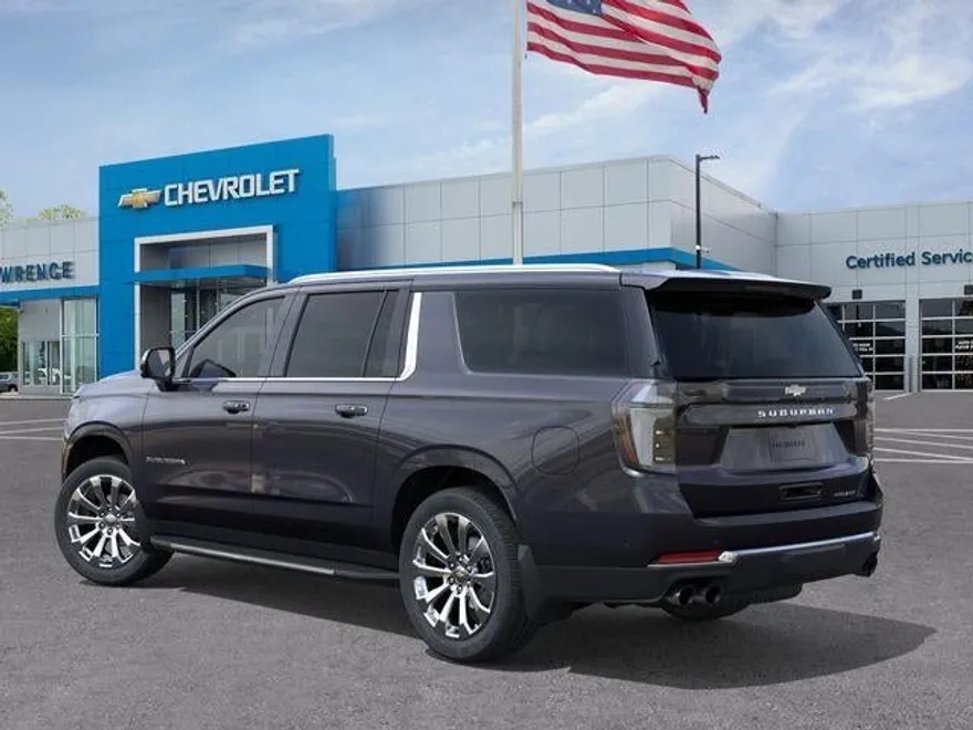 2025 Chevrolet Suburban Premier photo 1