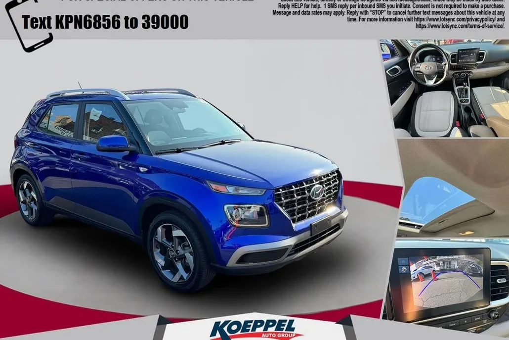 2023 Hyundai Venue SEL photo 1