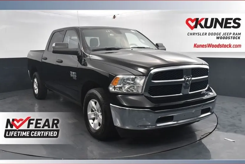 2023 Ram 1500 Classic SLT photo 1