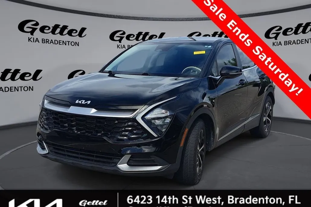 2023 Kia Sportage EX photo 1
