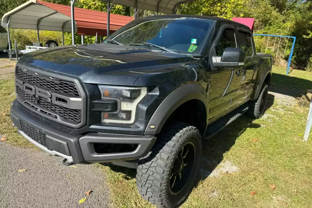 2017 Ford F-150 Raptor photo 1
