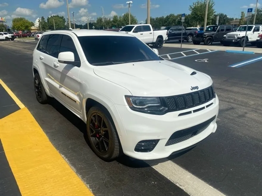 2018 Jeep Grand Cherokee SRT8 photo 1