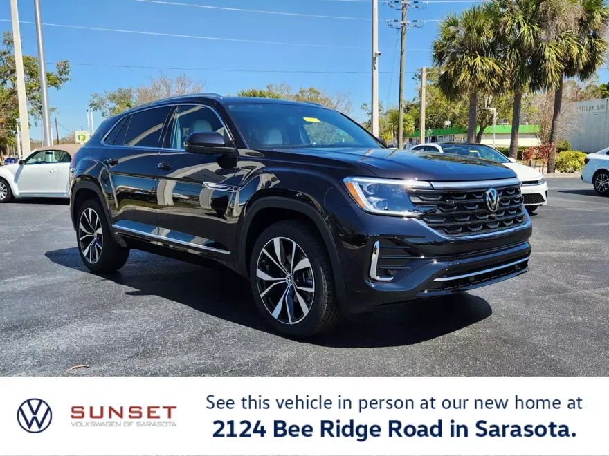 2025 Volkswagen Atlas Cross Sport SEL Premium R-Line photo 1