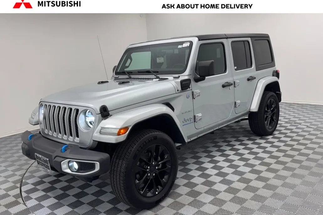 2023 Jeep Wrangler Sahara 4xe photo 1