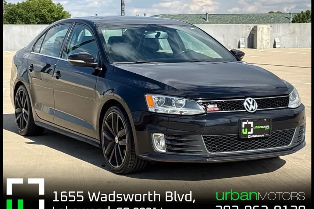 2013 Volkswagen Jetta 2.0T GLI photo 1