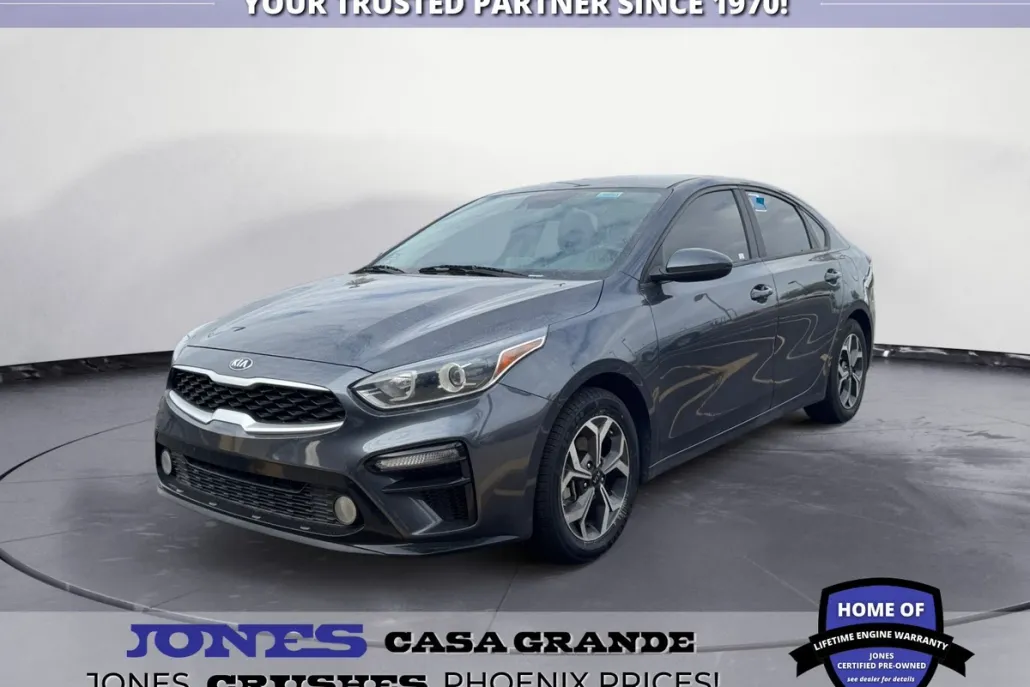 2020 Kia Forte LXS photo 1