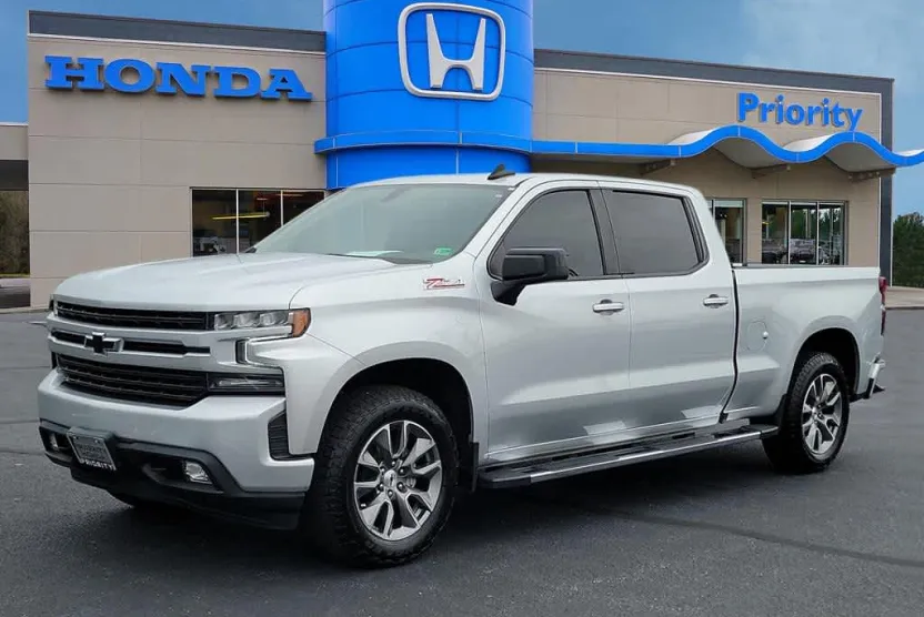 2021 Chevrolet Silverado 1500 RST photo 1
