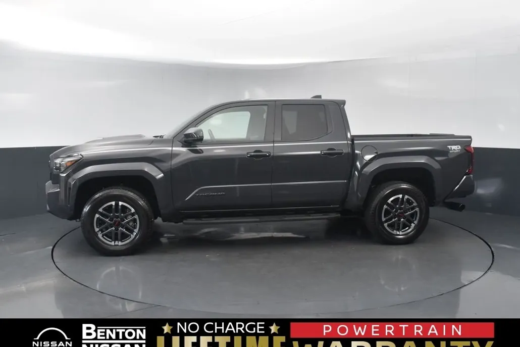 2024 Toyota Tacoma TRD Sport Double Cab photo 1