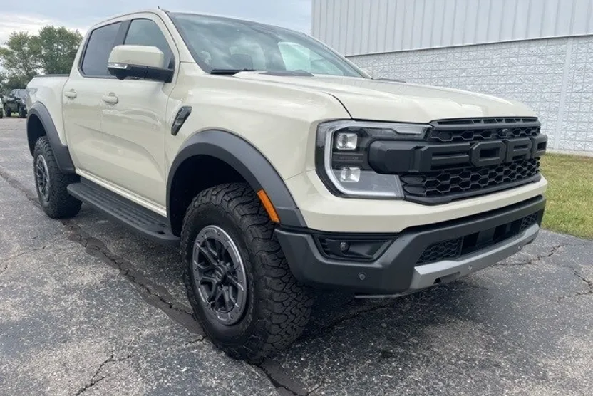 2025 Ford Ranger Raptor photo 1