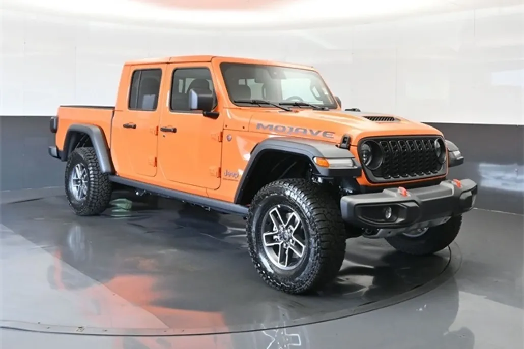 2025 Jeep Gladiator Mojave photo 1