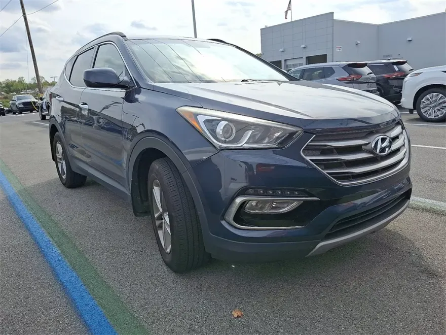 2017 Hyundai Santa Fe Sport Base photo 1