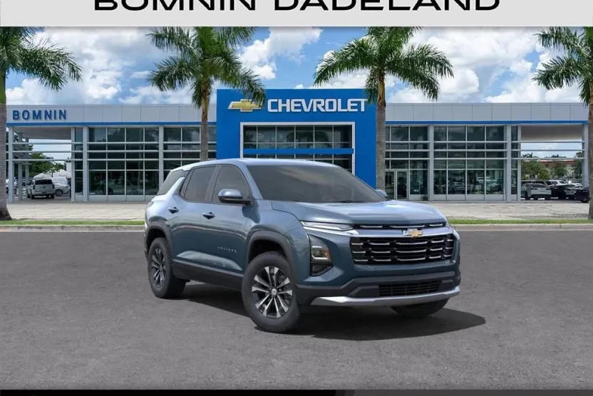 2026 Chevrolet Equinox LT photo 1