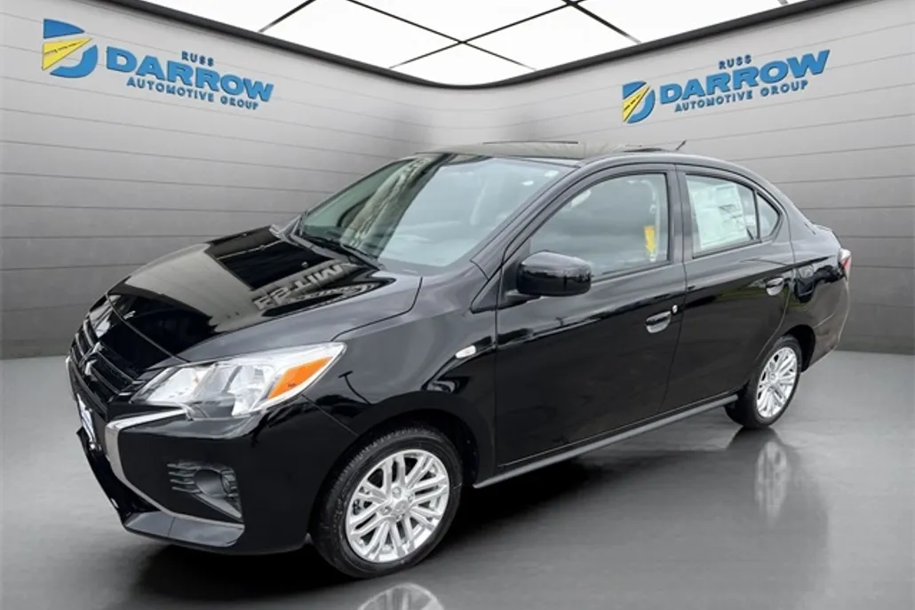 2024 Mitsubishi Mirage G4 LE photo 1