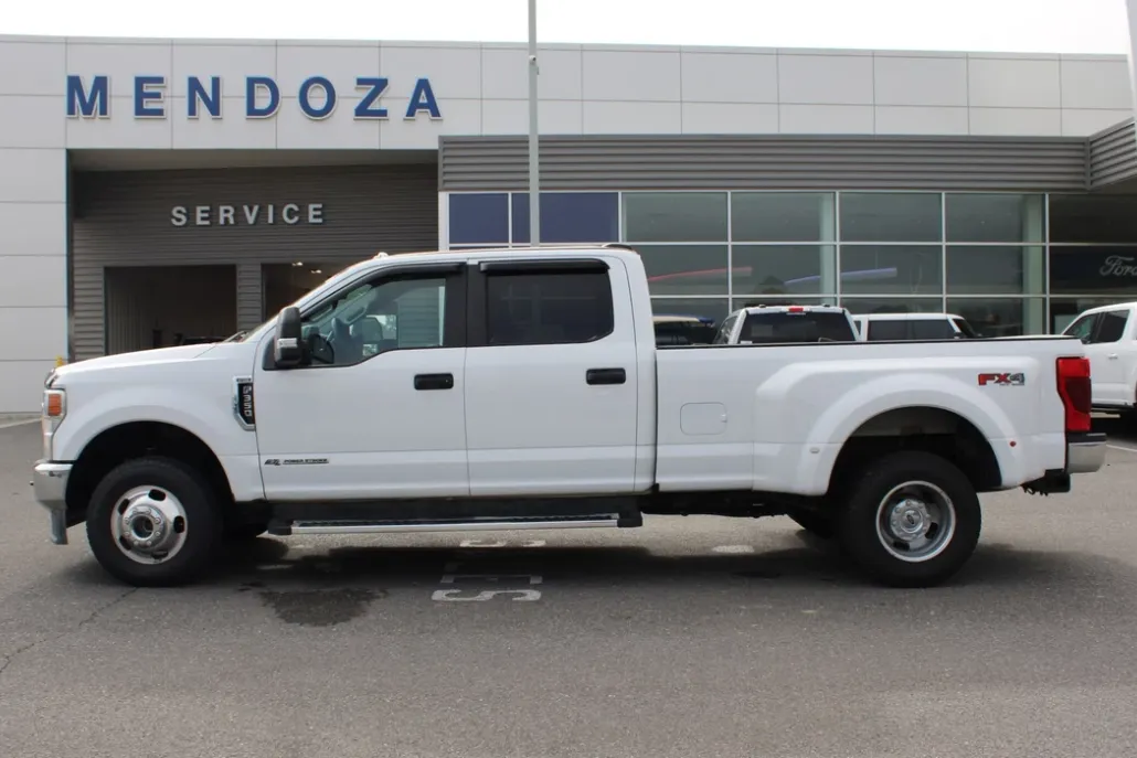 2022 Ford F-350 photo 1