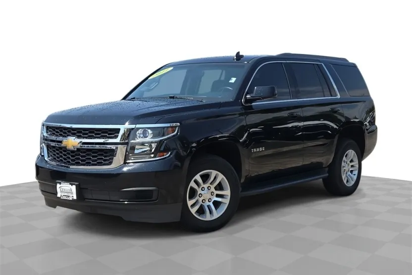2017 Chevrolet Tahoe LS photo 1