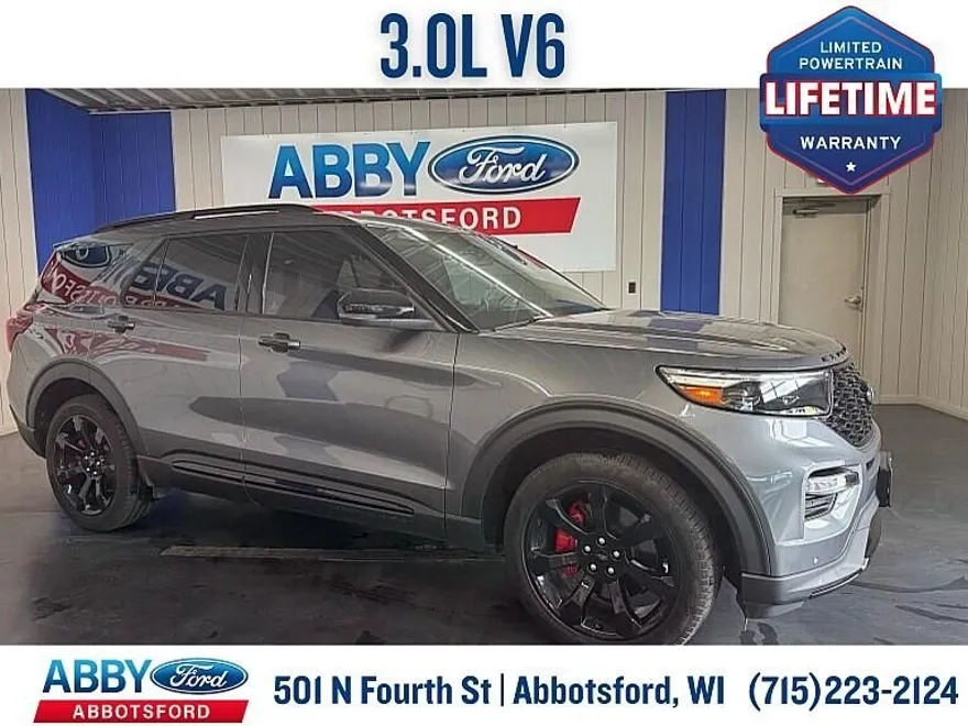 2023 Ford Explorer ST photo 1