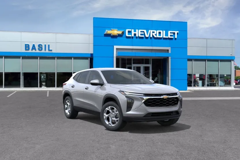 2026 Chevrolet Trax LS photo 1