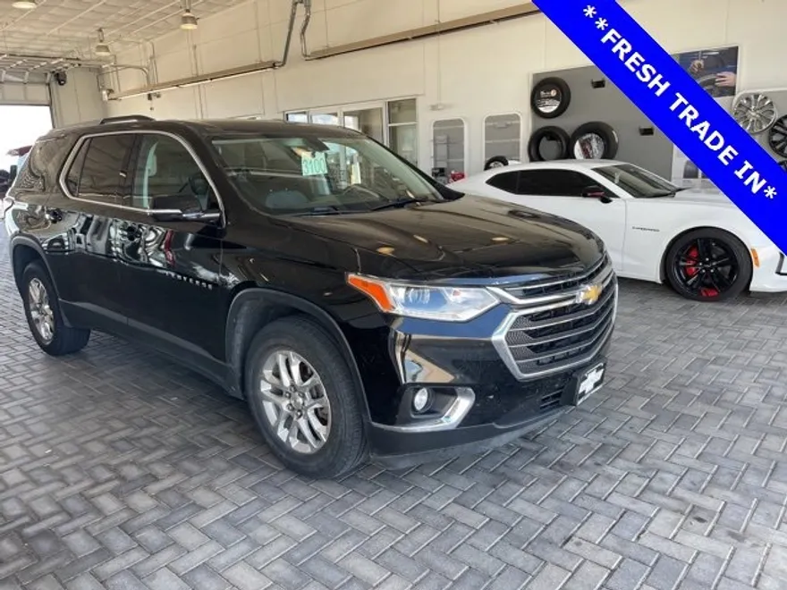 2018 Chevrolet Traverse Cloth 1LT photo 1