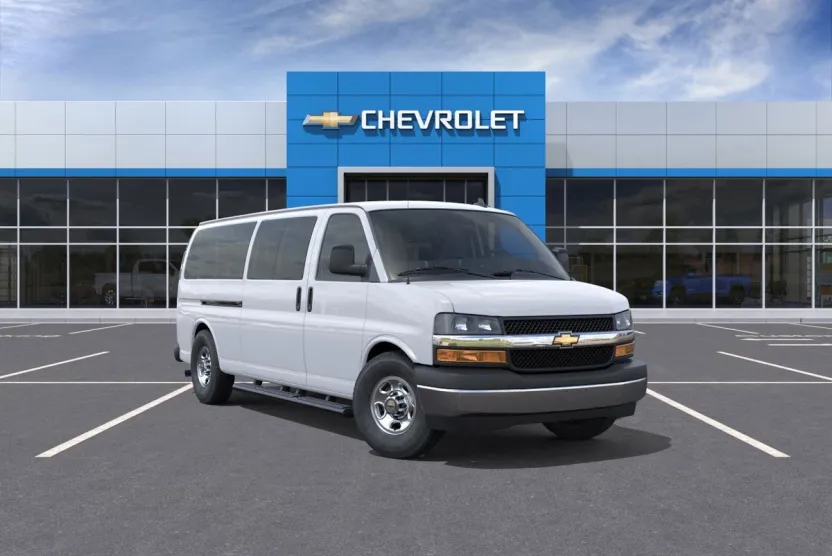 2025 Chevrolet Express Passenger 3500 photo 1