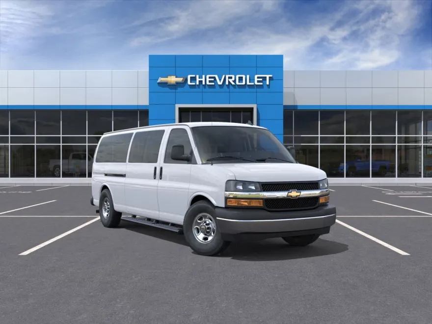 2025 Chevrolet Express Passenger 3500 photo 1