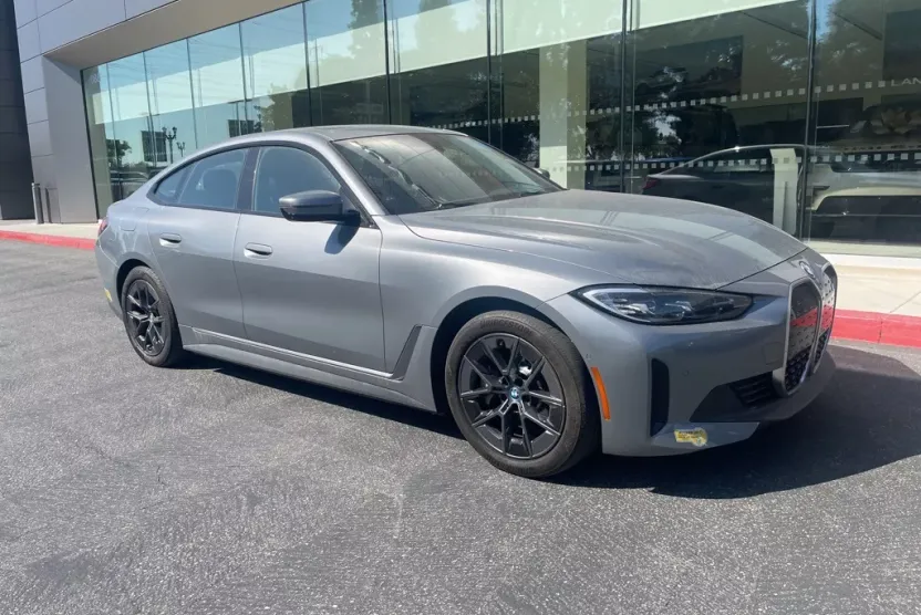 2022 Bmw i4 eDrive40 photo 1