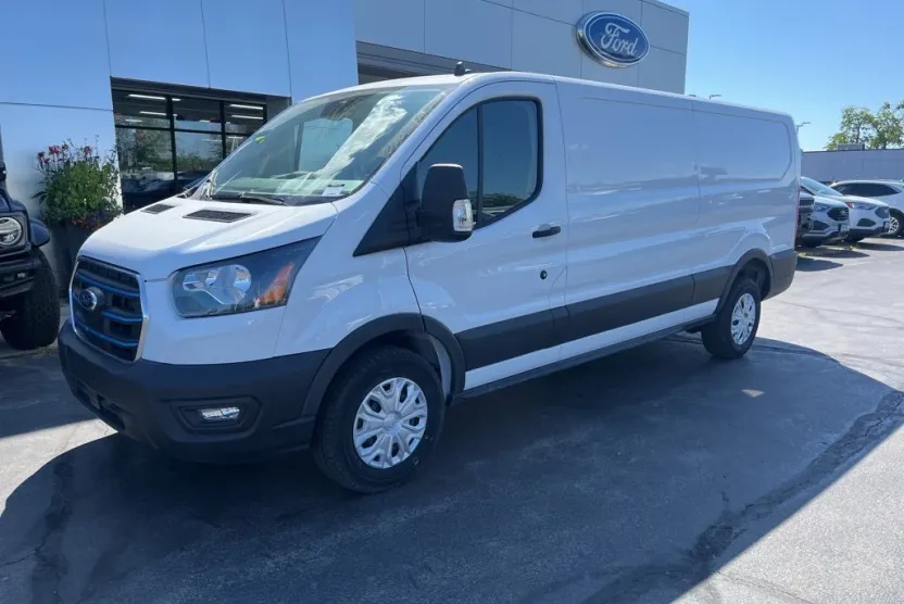 2023 Ford Transit photo 1
