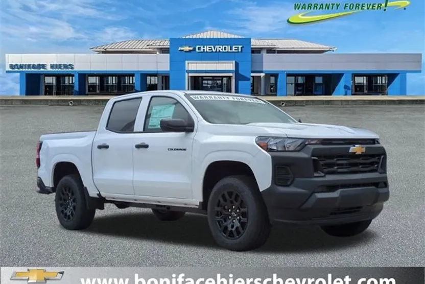 2025 Chevrolet Colorado LT photo 1