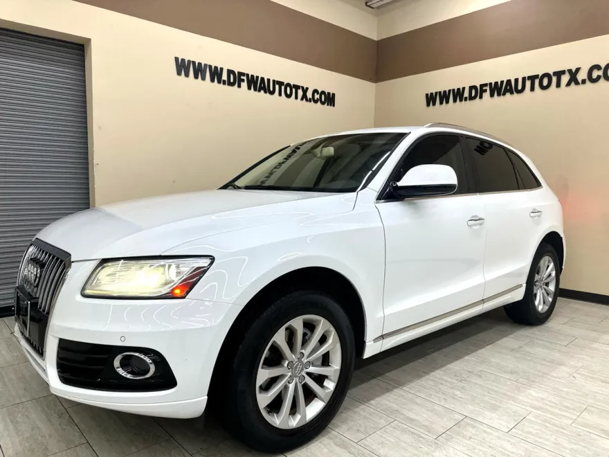 2015 Audi Q5 2.0T Premium Plus photo 1