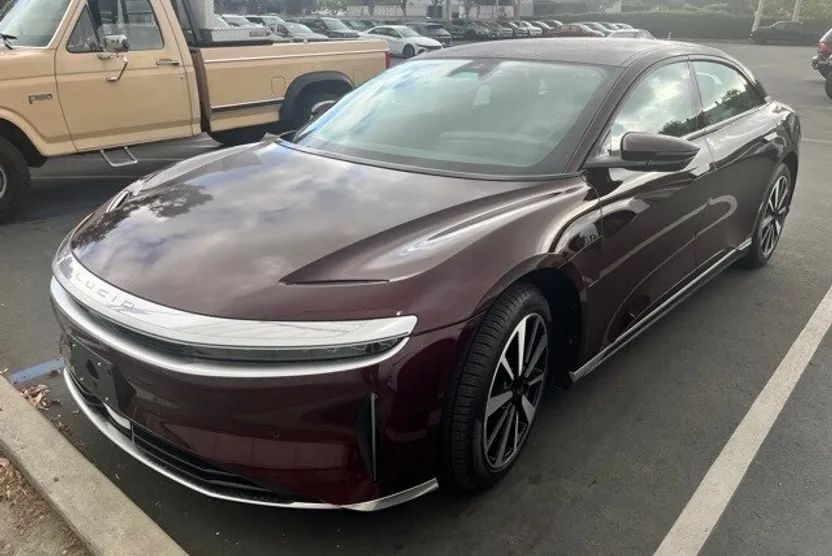 2023 Lucid Air Pure photo 1