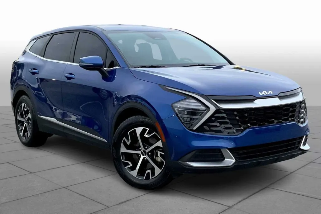 2025 Kia Sportage EX photo 1