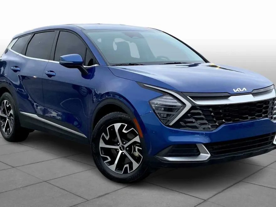 2025 Kia Sportage EX photo 1