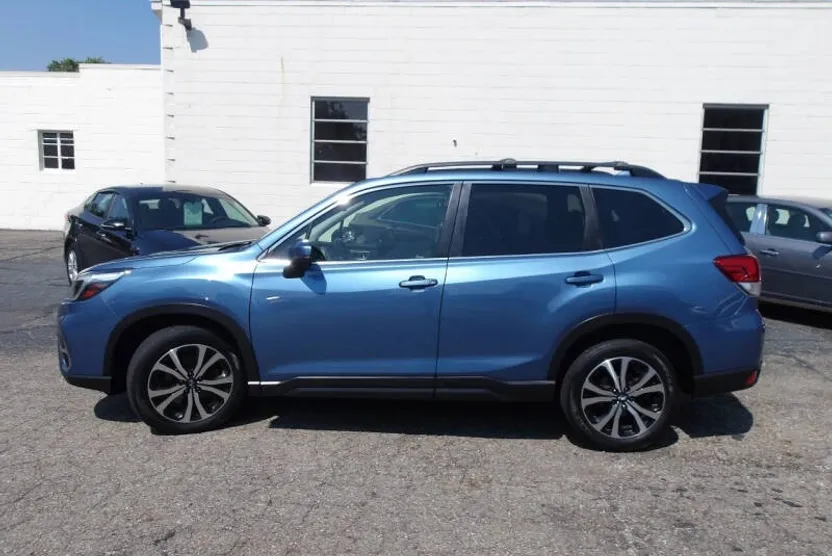 2020 Subaru Forester Limited photo 1