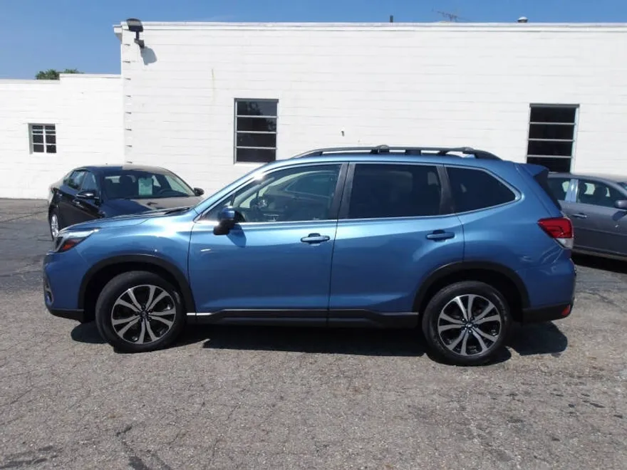 2020 Subaru Forester Limited photo 1