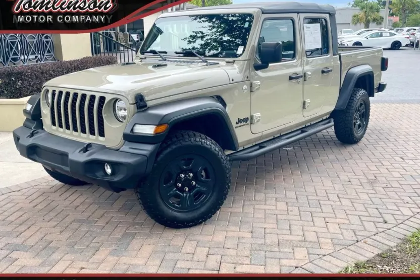 2020 Jeep Gladiator Sport photo 1