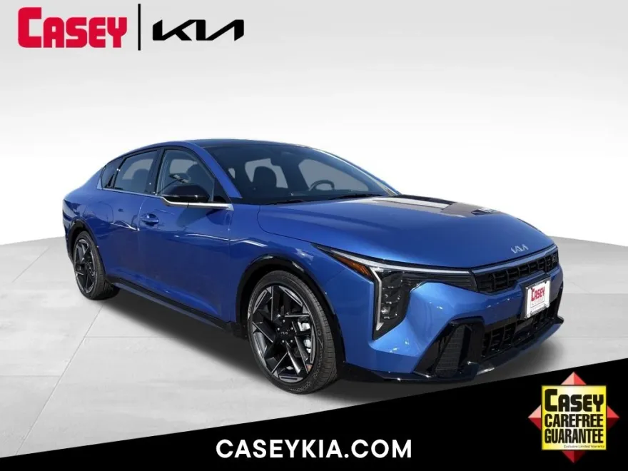 2025 Kia K4 GT-Line photo 1