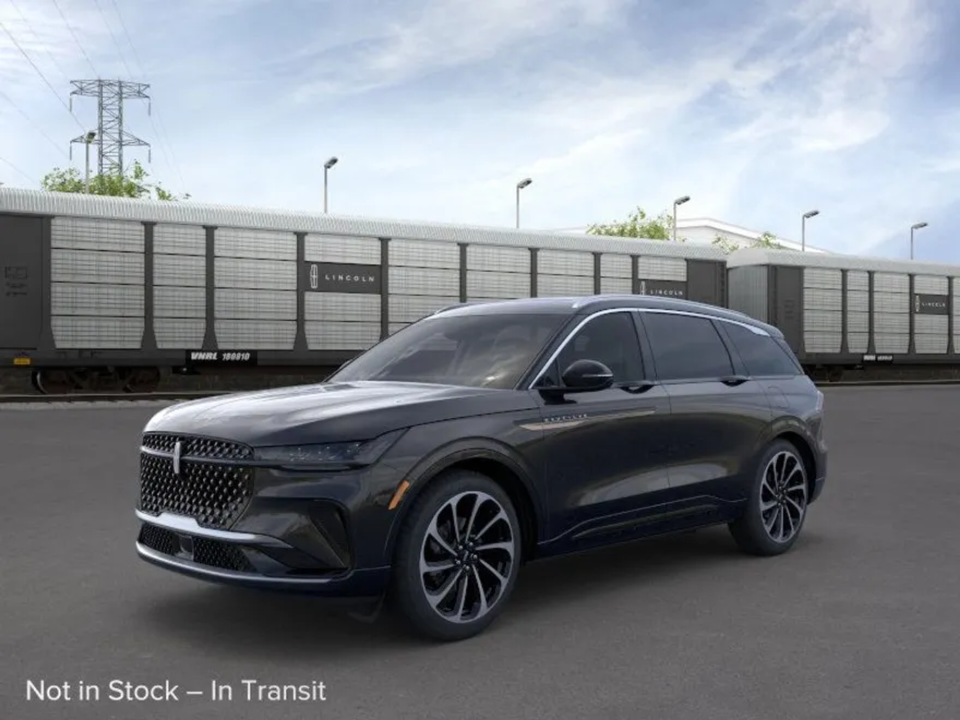 2025 Lincoln Nautilus Black Label photo 1