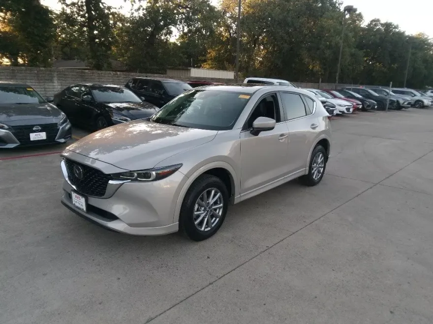 2025 Mazda CX-5 2.5 S Preferred photo 1