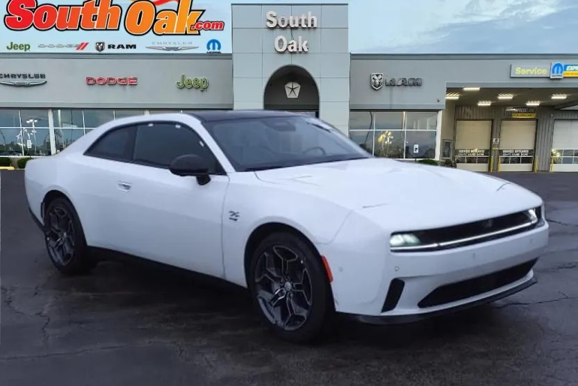 2024 Dodge Charger R/T photo 1