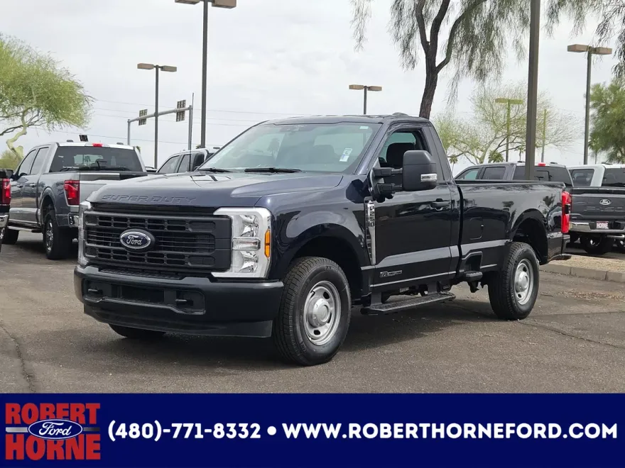 2025 Ford F-250 XL photo 1