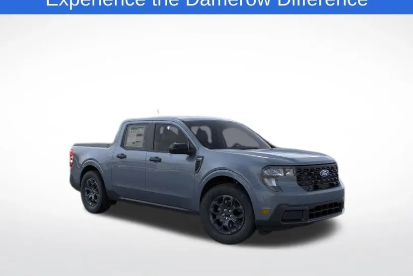 2025 Ford Maverick XLT photo 1