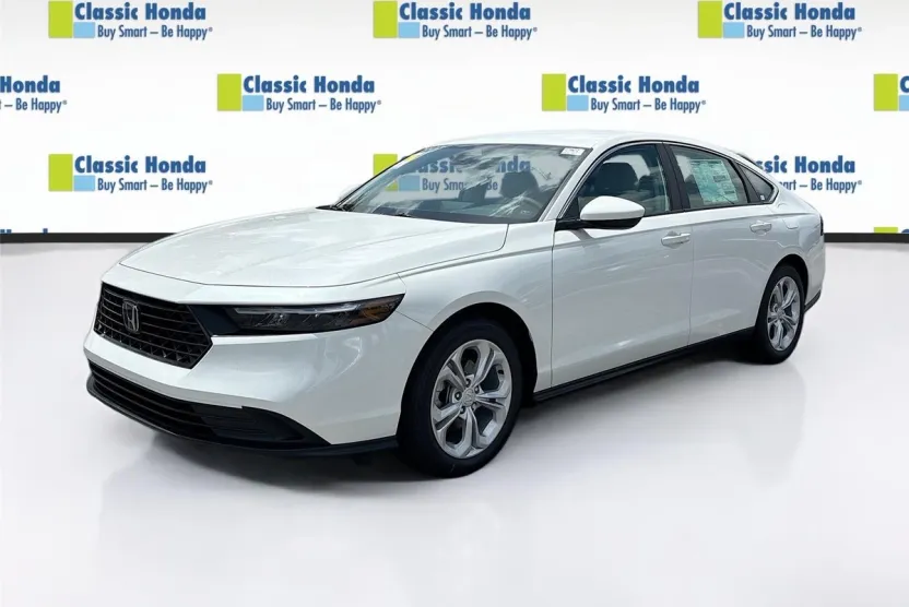 2025 Honda Accord LX photo 1