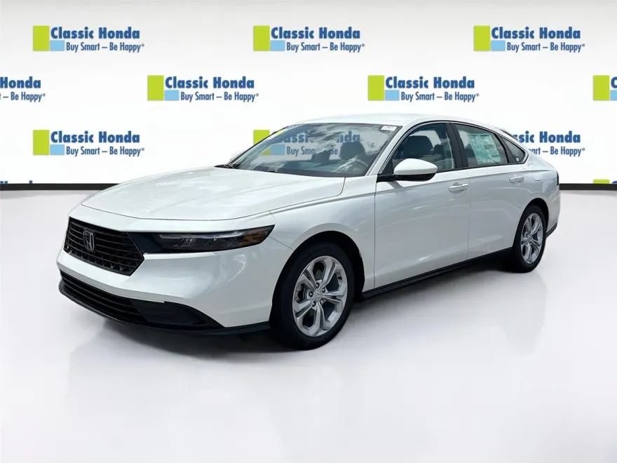 2025 Honda Accord LX photo 1