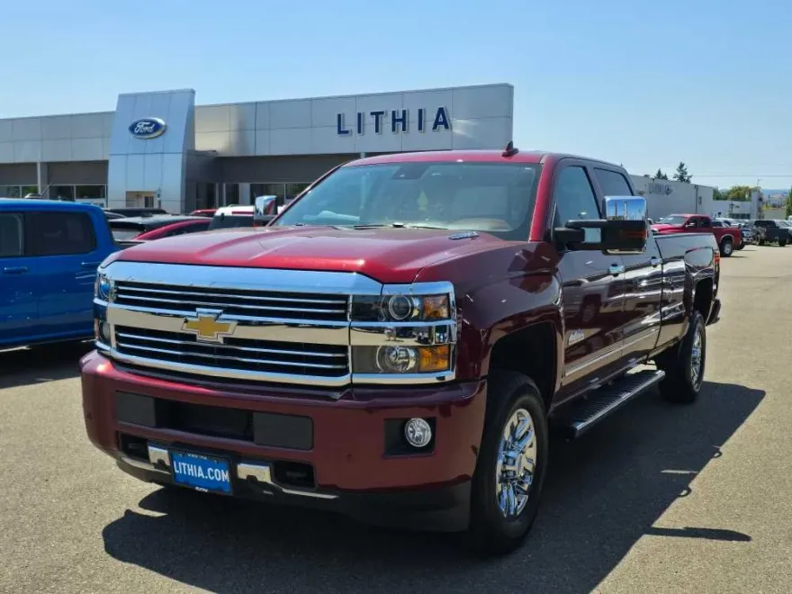 2015 Chevrolet Silverado 3500HD High Country photo 1